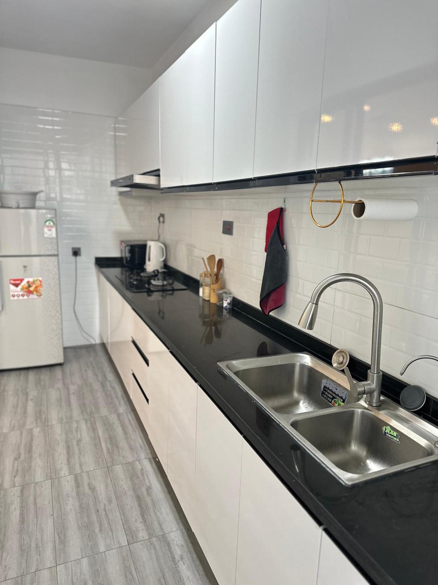 Appartamento Elegant Spacious Two Bedroom Apartment-swimming Pool Included Nairobi